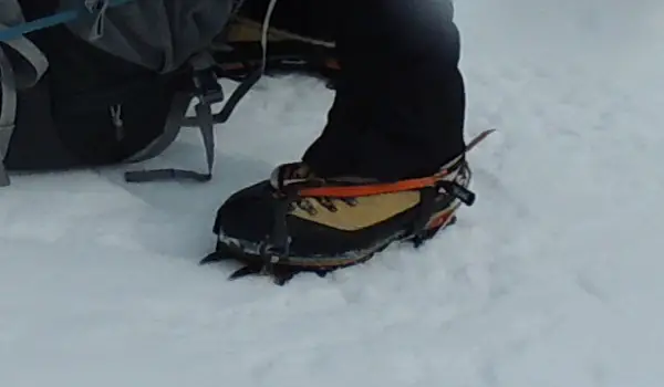 Crampons