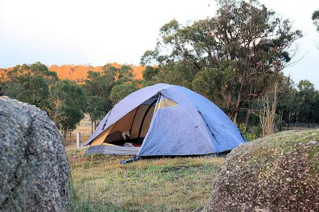 Tent-Door