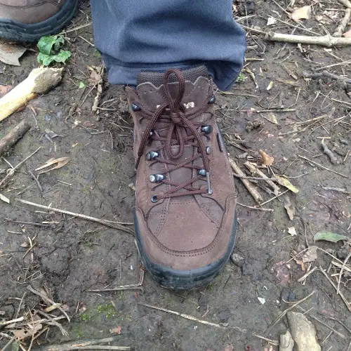 Lowa Mens Renegade II GTX Lo Hiking Shoe On the Trail Single Shoe Shot