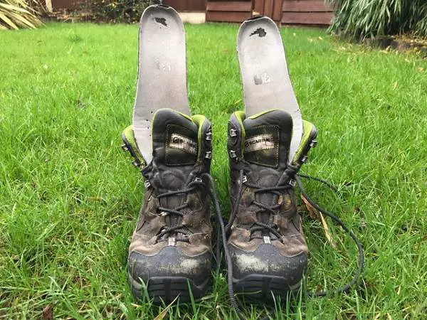 hiking boots with arch support