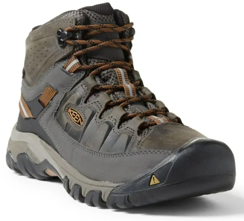 KEEN Men’s Targhee III Mid Hiking Boots Review - coolhikinggear.com